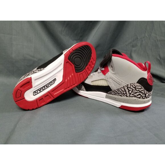Jordan Spizike BP Sneakers Black Red Grey Kids Size 3Y Dispaly BRAND NEW NO BOX! - Picture 2 of 13